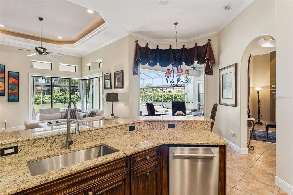 Image 14 of property listing at 7738 MARKHAM BEND PLACE, Sanford, FL 32771