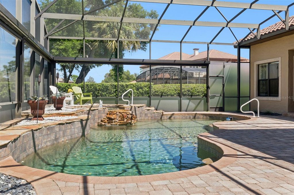 Image 19 of property listing at 7738 MARKHAM BEND PLACE, Sanford, FL 32771