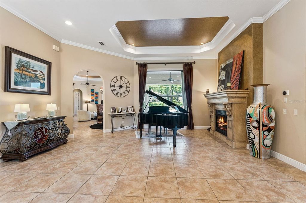 Image 3 of property listing at 7738 MARKHAM BEND PLACE, Sanford, FL 32771