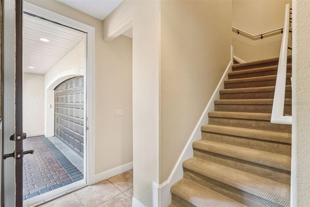 Image 33 of property listing at 7738 MARKHAM BEND PLACE, Sanford, FL 32771