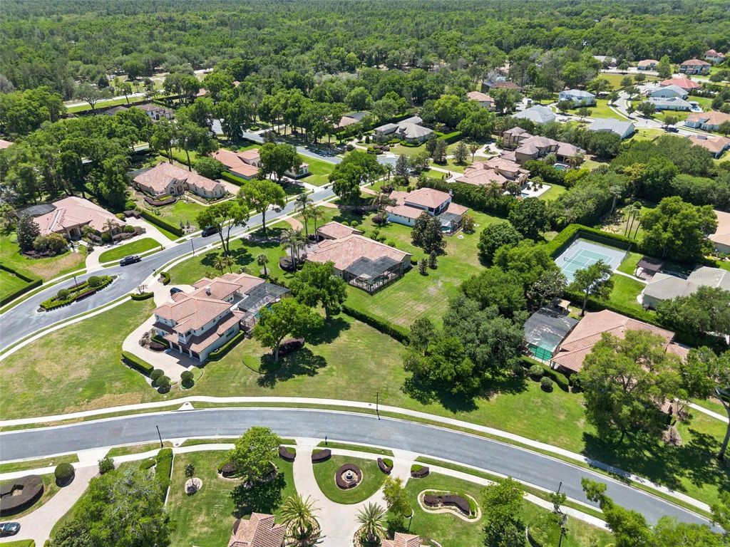 Image 46 of property listing at 7738 MARKHAM BEND PLACE, Sanford, FL 32771