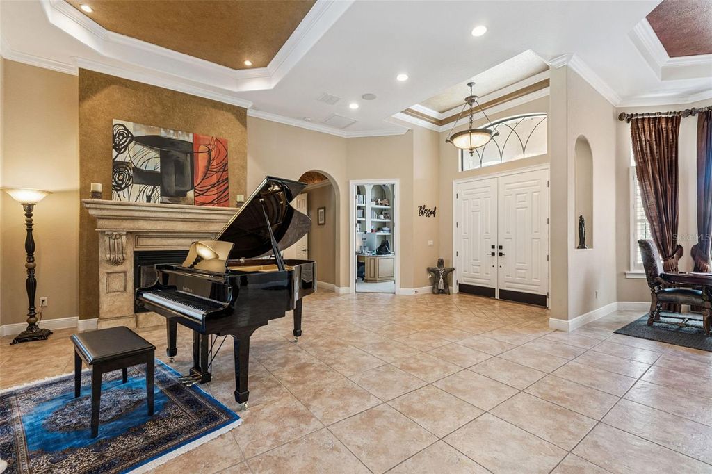 Image 6 of property listing at 7738 MARKHAM BEND PLACE, Sanford, FL 32771