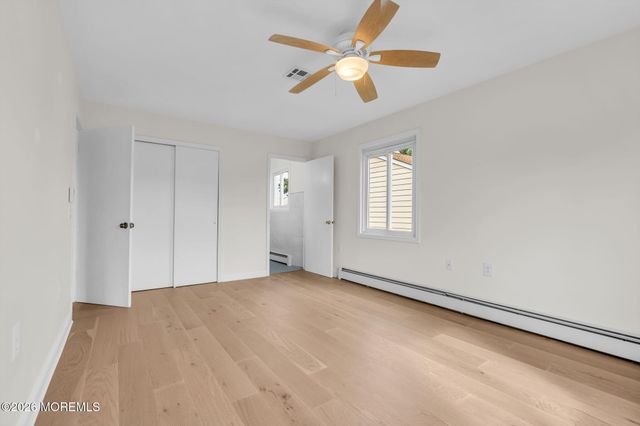 45 Innsbruck Drive, Toms River, NJ 08757