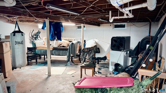 10 Rockwell Street, Norwich, CT 06360