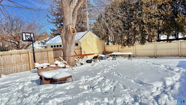 10 Rockwell Street, Norwich, CT 06360