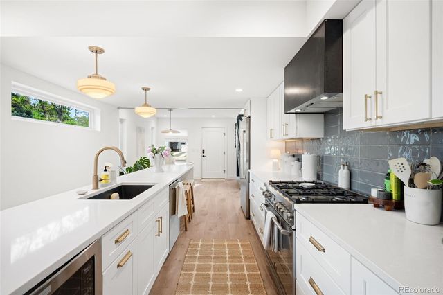 3095 S Cherokee Street, Englewood, CO 80110