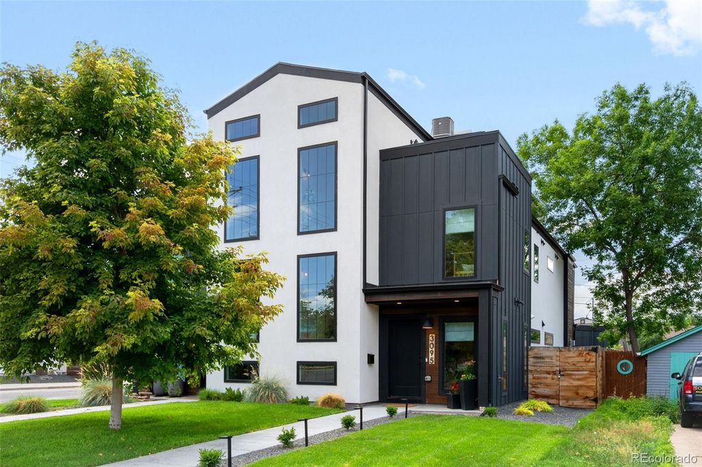 3095 S Cherokee Street, Englewood, CO 80110