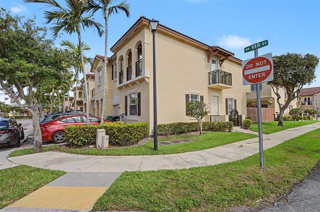 12853 SW 135th St, Miami, FL 33186