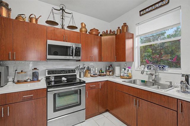 12853 SW 135th St, Miami, FL 33186