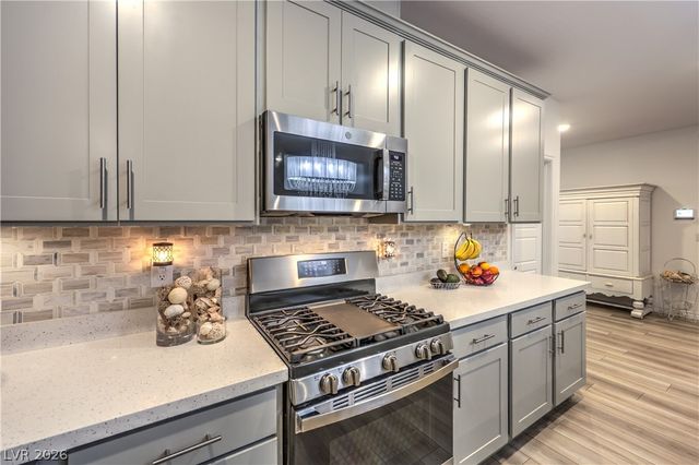 10090 Desert Azure Street, Las Vegas, NV 89178