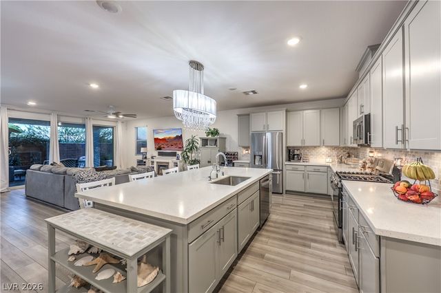 10090 Desert Azure Street, Las Vegas, NV 89178
