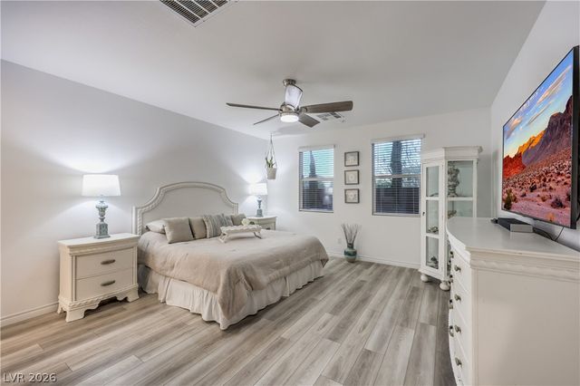 10090 Desert Azure Street, Las Vegas, NV 89178