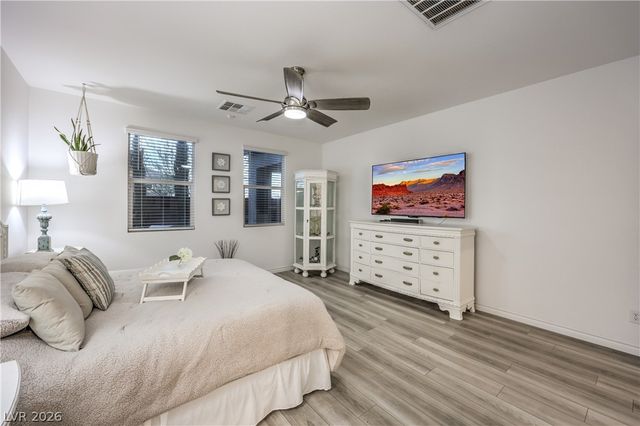10090 Desert Azure Street, Las Vegas, NV 89178