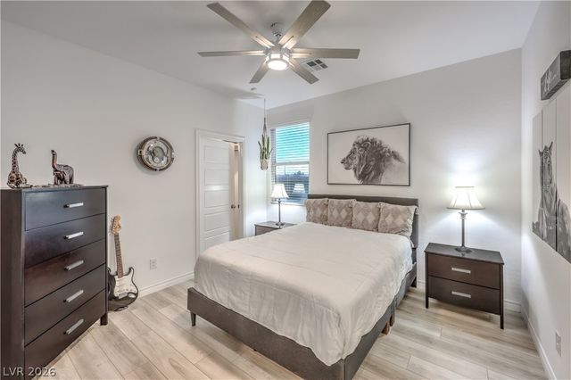 10090 Desert Azure Street, Las Vegas, NV 89178