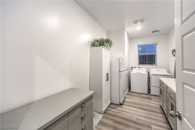 10090 Desert Azure Street, Las Vegas, NV 89178