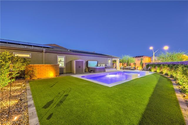 10090 Desert Azure Street, Las Vegas, NV 89178