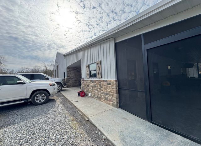 199 Morris Lane, Wartrace, TN 37183