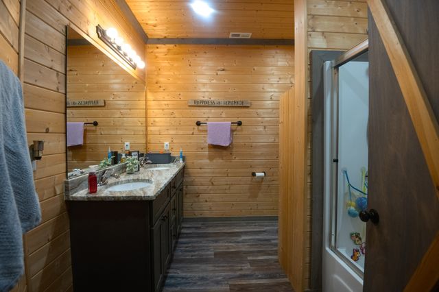 199 Morris Lane, Wartrace, TN 37183