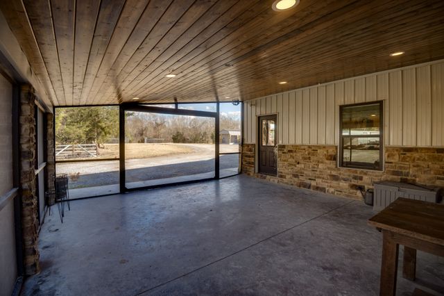 199 Morris Lane, Wartrace, TN 37183