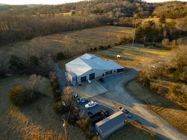 199 Morris Lane, Wartrace, TN 37183