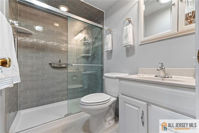 410 Jersey City Court, Lacey, NJ 08734