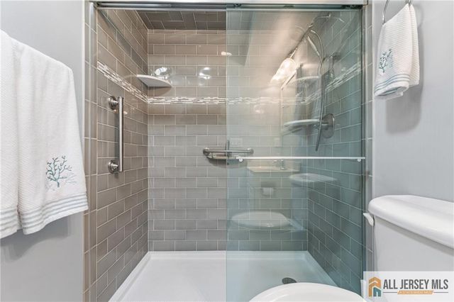 410 Jersey City Court, Lacey, NJ 08734