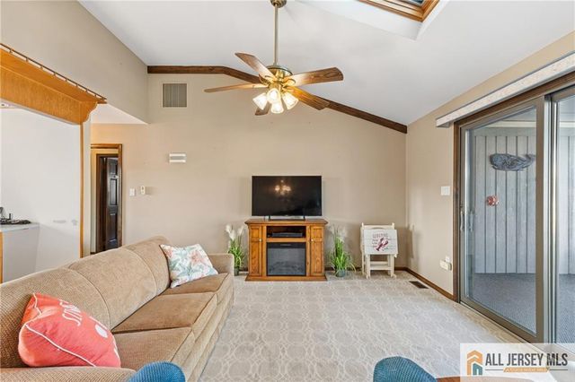 410 Jersey City Court, Lacey, NJ 08734
