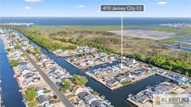 410 Jersey City Court, Lacey, NJ 08734