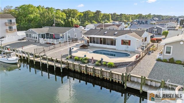 410 Jersey City Court, Lacey, NJ 08734