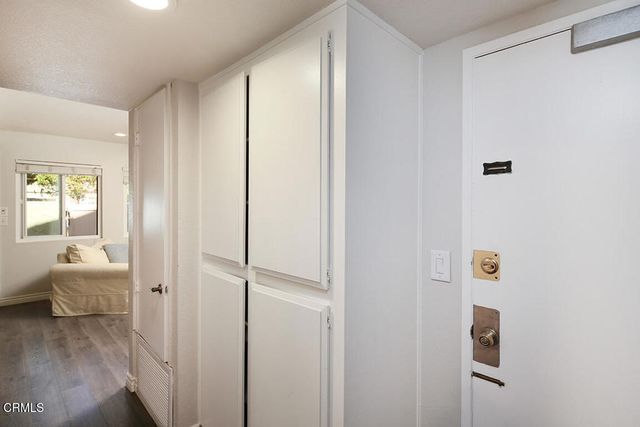 86 S Sierra Madre Boulevard 2, Pasadena, CA 91107