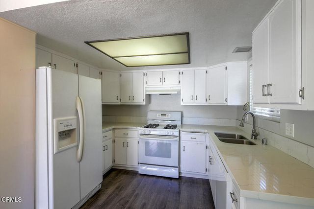 86 S Sierra Madre Boulevard 2, Pasadena, CA 91107