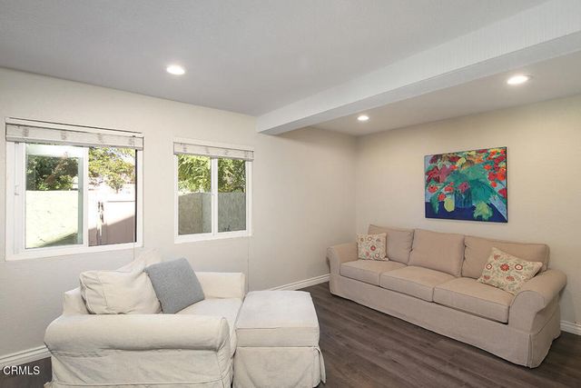 86 S Sierra Madre Boulevard 2, Pasadena, CA 91107