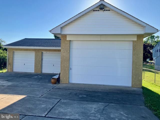 720 LORANE RD, Reading, PA 19606