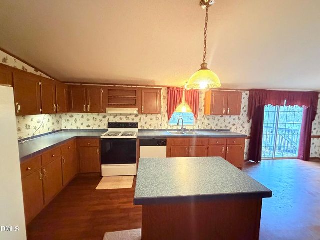 4939 Nature Lane, Haw River, NC 27258