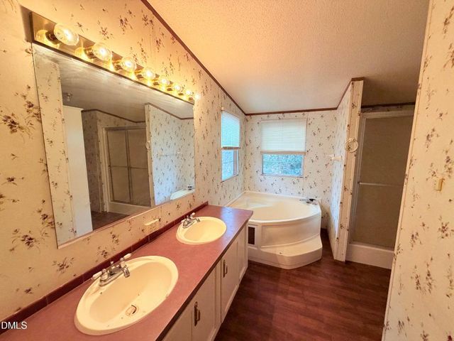 4939 Nature Lane, Haw River, NC 27258