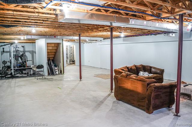 6449 Oliver Road, Fostoria, MI 48435