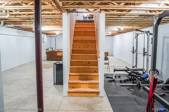 6449 Oliver Road, Fostoria, MI 48435