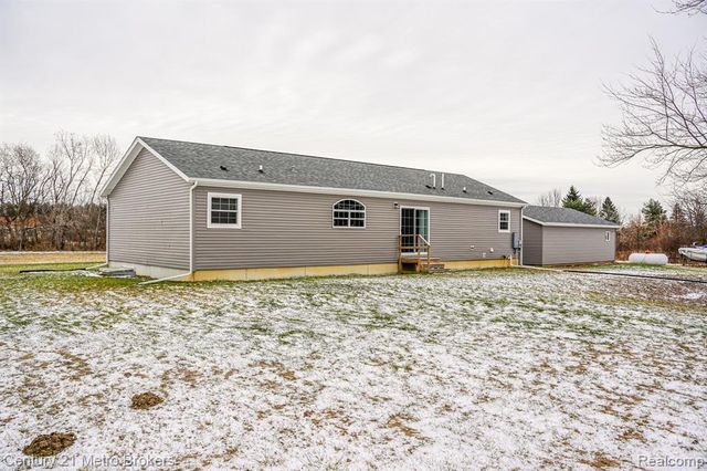 6449 Oliver Road, Fostoria, MI 48435