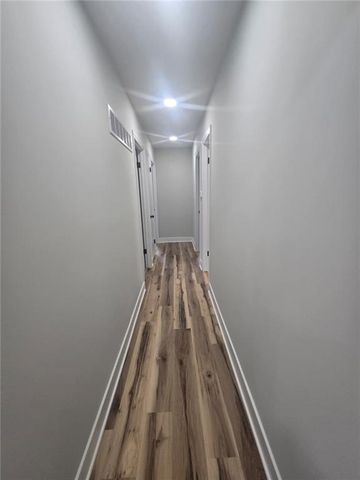 4801 NE Sherwood Drive, Kansas City, MO 64119