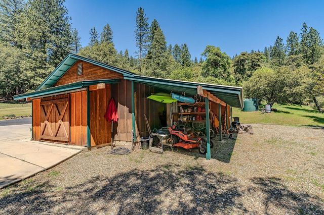 25624 Sherwood Dr, Pioneer, CA 95666