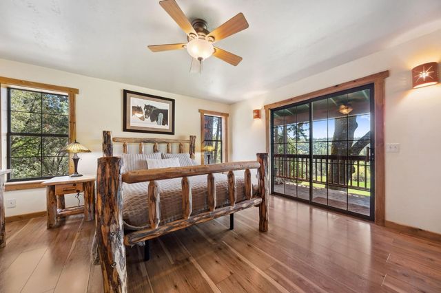 25624 Sherwood Dr, Pioneer, CA 95666