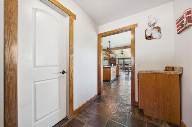 25624 Sherwood Dr, Pioneer, CA 95666