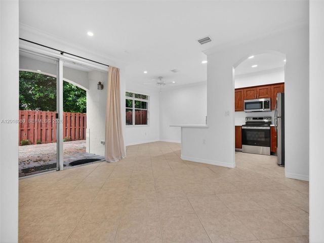 12441 SW 124th Ter, Miami, FL 33186