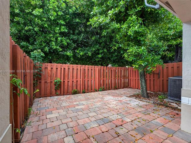 12441 SW 124th Ter, Miami, FL 33186