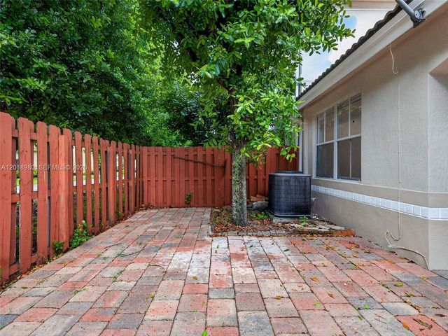 12441 SW 124th Ter, Miami, FL 33186