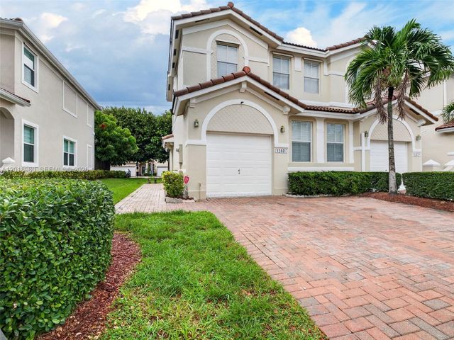 12441 SW 124th Ter, Miami, FL 33186
