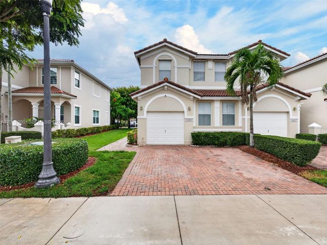 12441 SW 124th Ter, Miami, FL 33186