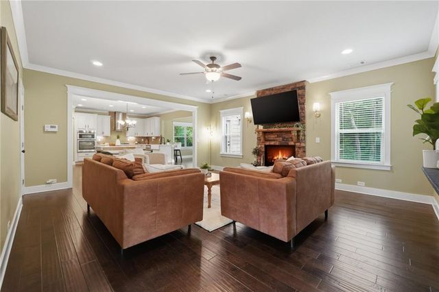101 Madison Street, Canton, GA 30115
