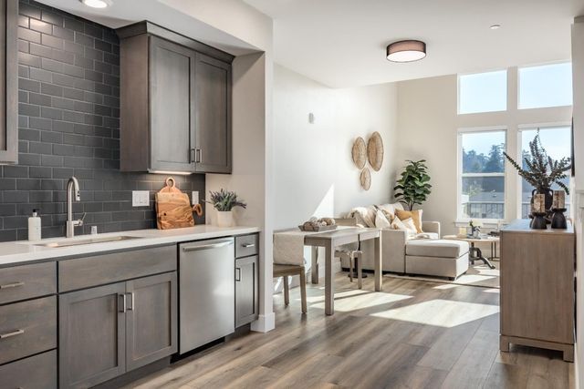 131 Aptos Village 4, Aptos, CA 95003