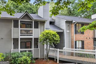 123 Warm Springs Centers, Roswell, GA 30075